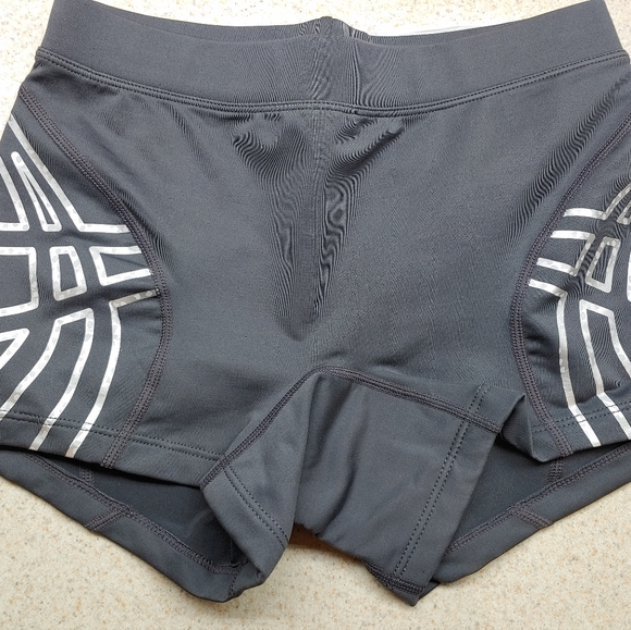 ASICS Women's Team Performance Shorts size XXS Steel Grey - Picture 2 of 3